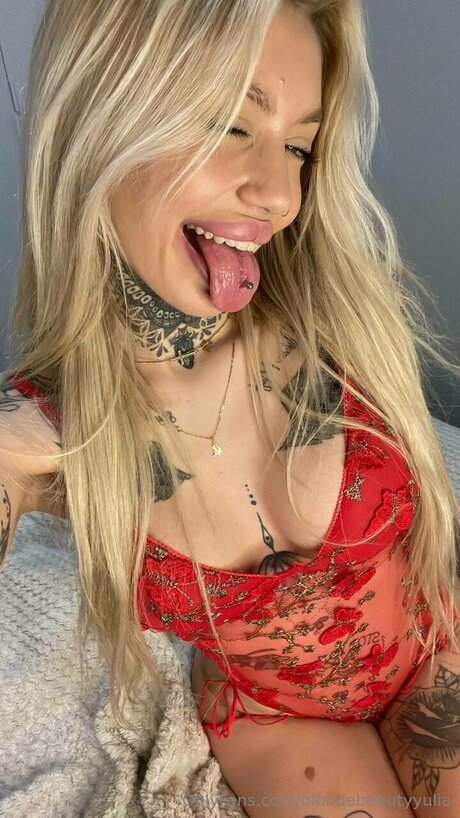 Nikolnatu sexy star picture