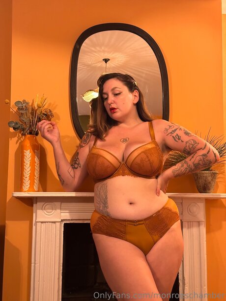 Monroeschamber star sexy picture