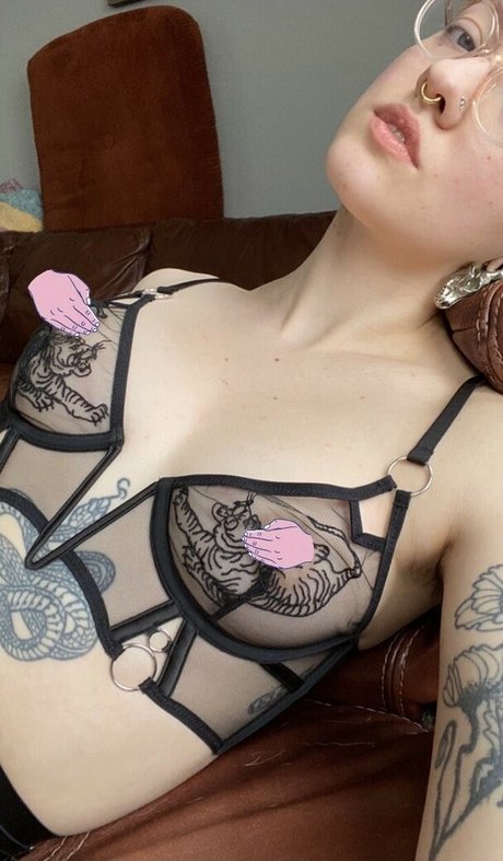 huge shemale onlyfans beautiful nude gallery