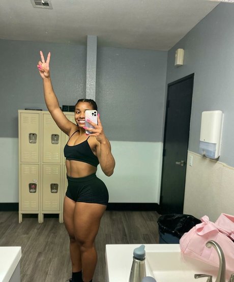 aaaaayevuh model perfect galleries