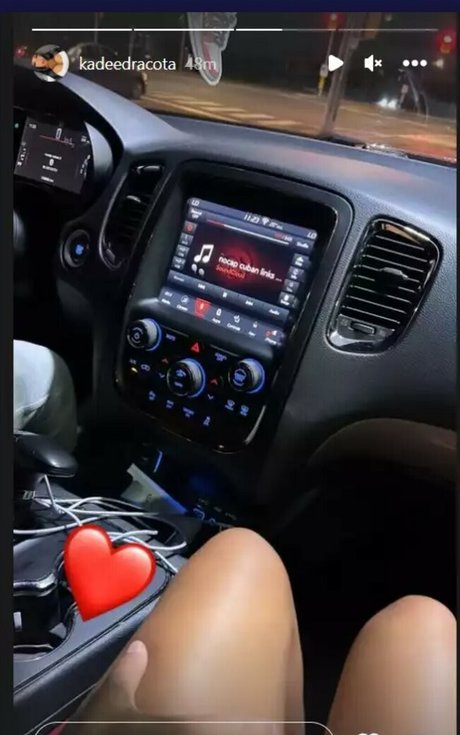 KCdoll sex star images