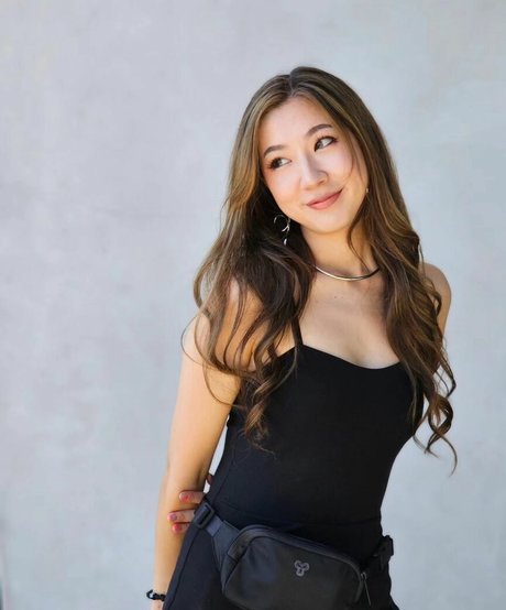 Fuslie erotic star pictures