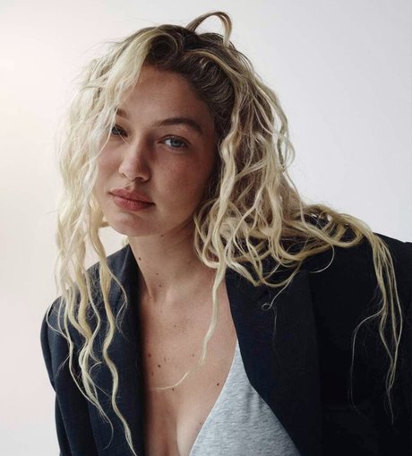 strapon onlyfans beautiful porn pictures