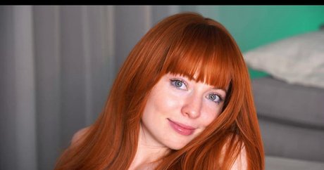 mona elisa pornstar nude archive