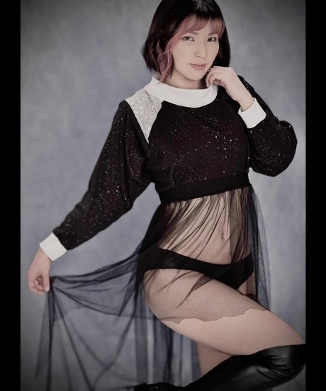 Hikaru Shida beautiful actress gallery