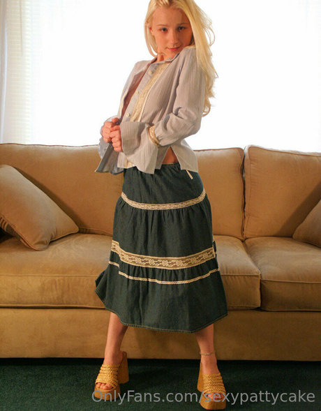 Sexypattycake model erotic pics