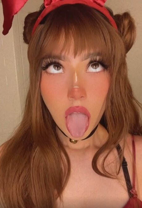 Oxillery model pretty img