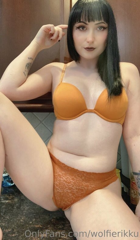 wolfierikku star erotic image