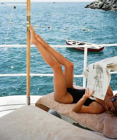 old lady onlyfans beautiful nude picture