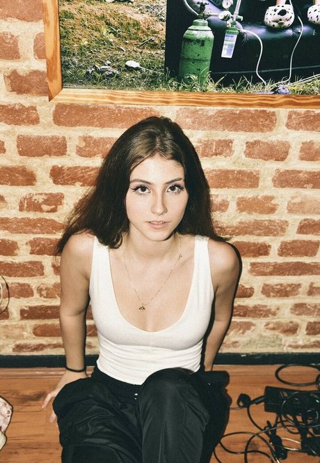 Sofia Espanha star erotic gallery