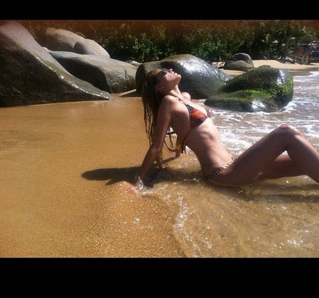 Eiza Gonzalez star xxx galleries