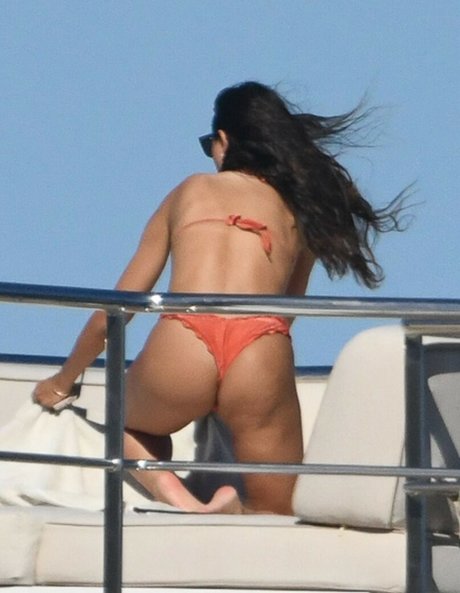 dutch onlyfans hot photo