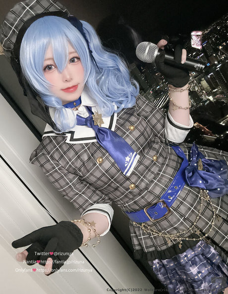 Rizunya model perfect picture