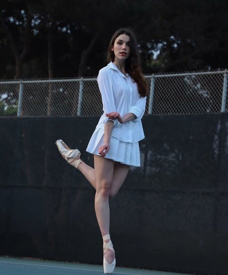 Grace Caroline Currey best actress img