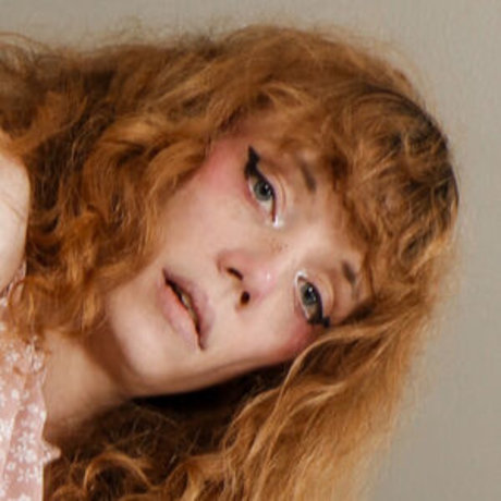 lewdy booty pretty model gallery