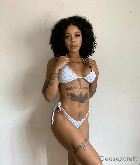 yourcleopathra naked pornstar archive