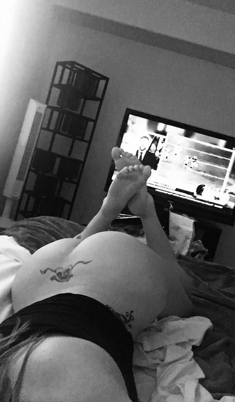 chubby small tits onlyfans top image