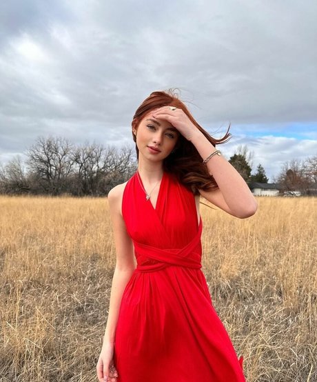 Sicily Rose exclusive actress photos