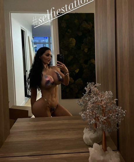 skinny ass onlyfans top pictures