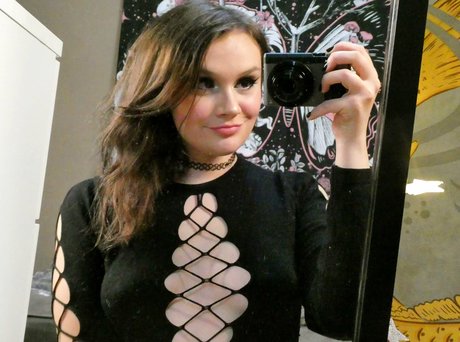 majesticafunicorn star naked photo