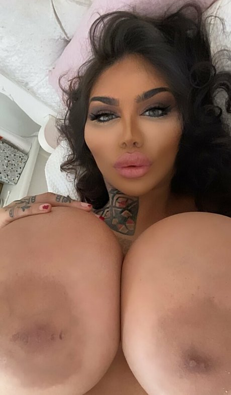 blonde yoga onlyfans beautiful nude picture