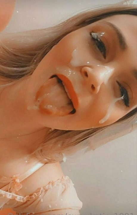 curvykatie 1991 pretty star pic