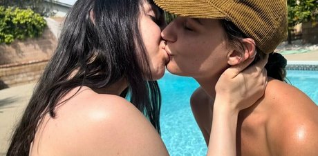 ccflightfree star naked galleries