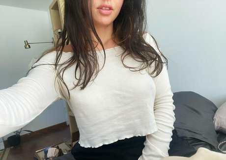 kikiiefree best actress image