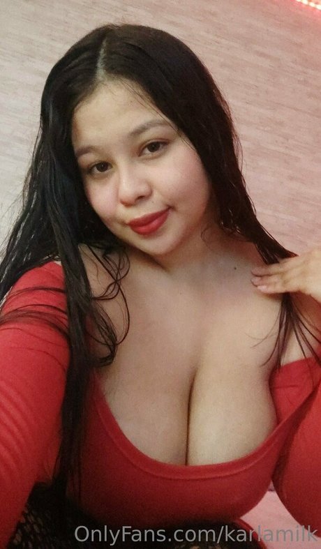 karlamilk hot star images