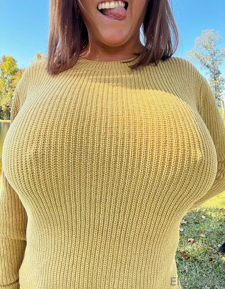 elaysmithfree nude actress images