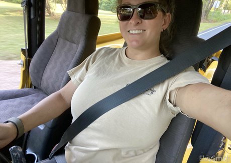 elaysmithfree star xxx picture