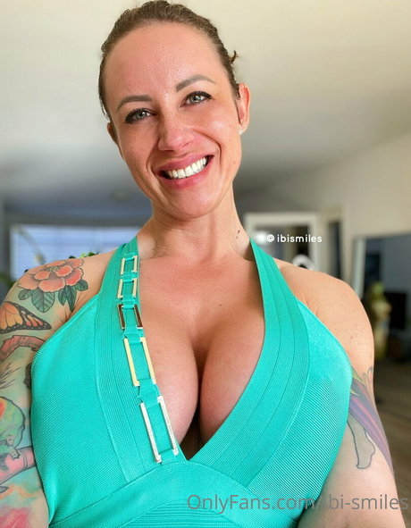 smilingdutchiefree perfect actress gallery