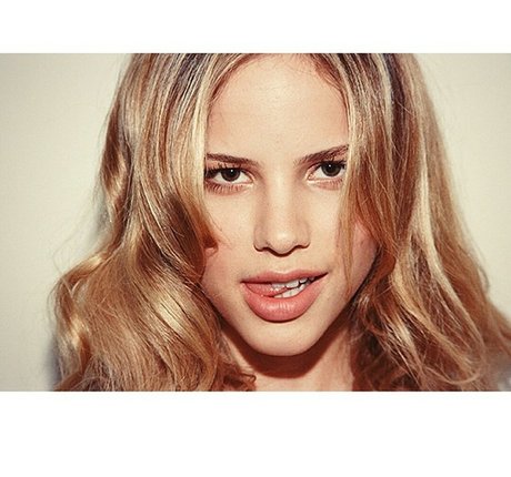 Halston Sage star nice picture