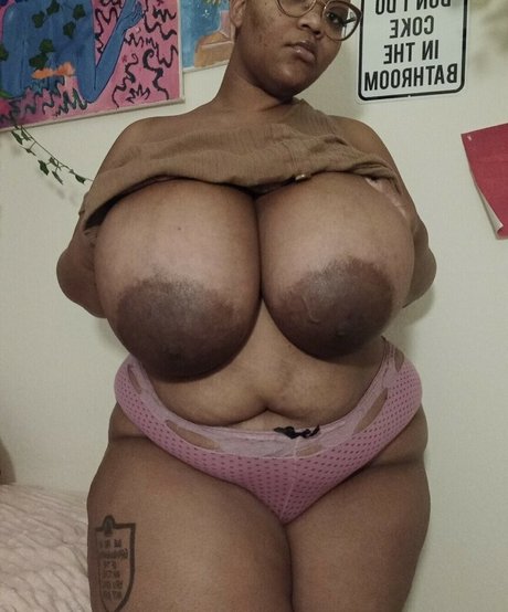 Shamefully Skilled erotic actress img