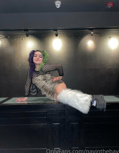 nayinthebay model nude image