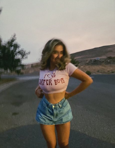 xxninisv pornstar art picture