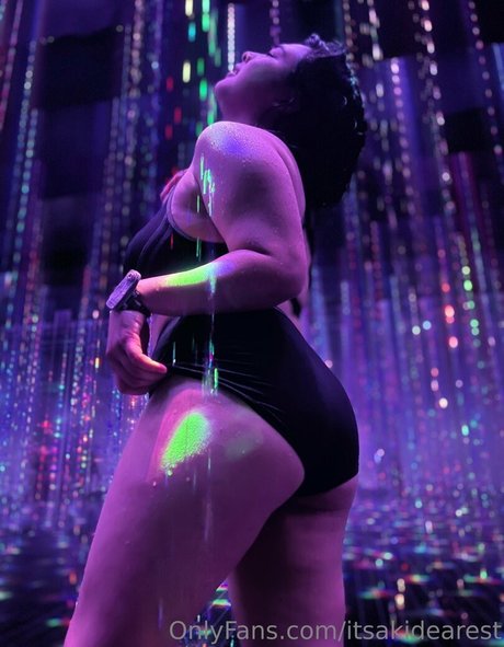 itsakidearest nudes model gallery