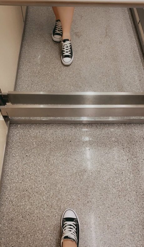 misscharliestoybox xxx pornstar photos