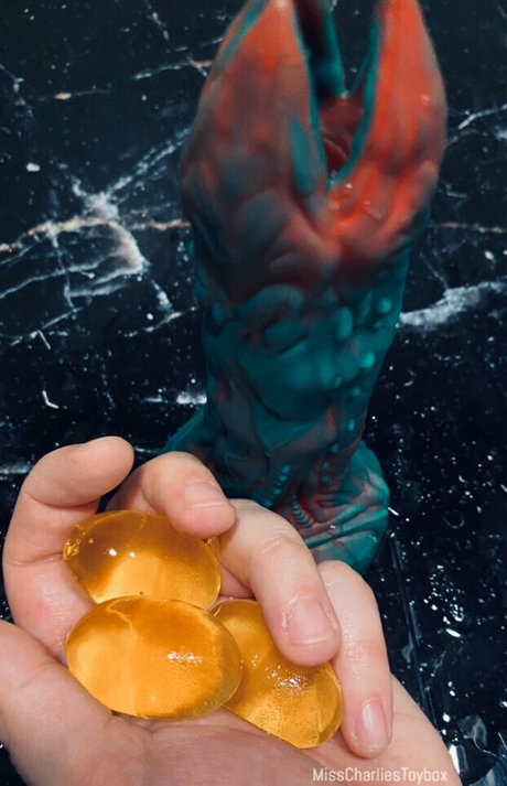 misscharliestoybox erotic star pic