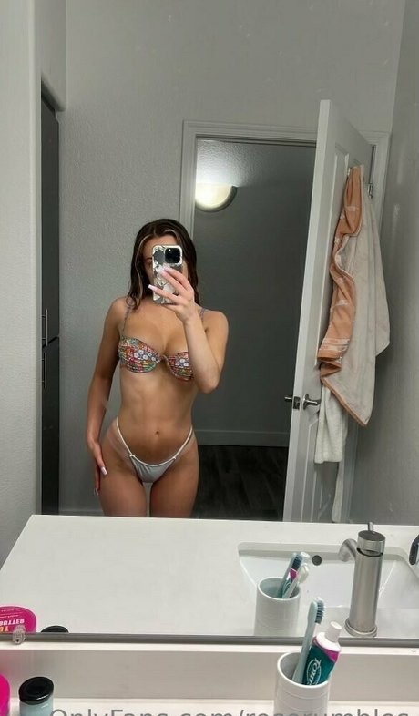 taratumbles model nice pictures