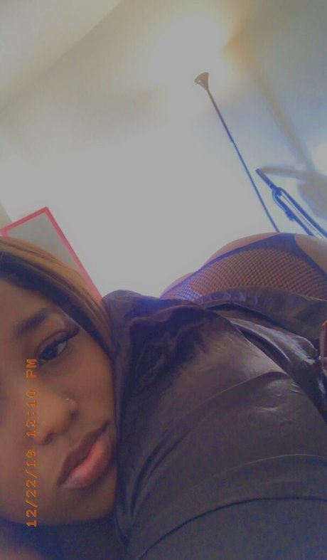 trans free onlyfans beautiful naked img