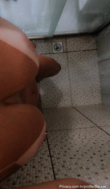 Luanna Becker model xxx photos