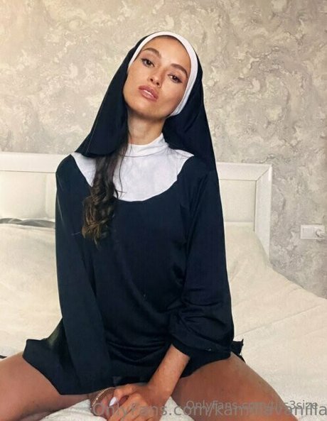 tits3size pornstar hd photo