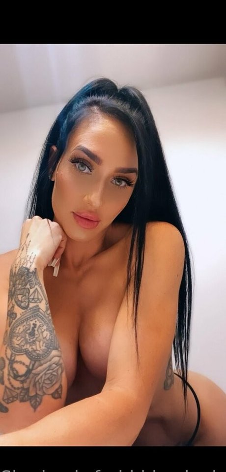 nessamariezfree model nudes archive