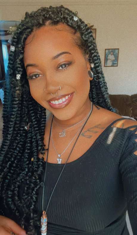 missmcqueenxx pornstar naked photos