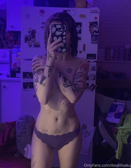 ilovelilsaku pornstar high quality pic