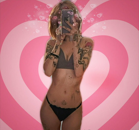 playmate onlyfans pornographic picture