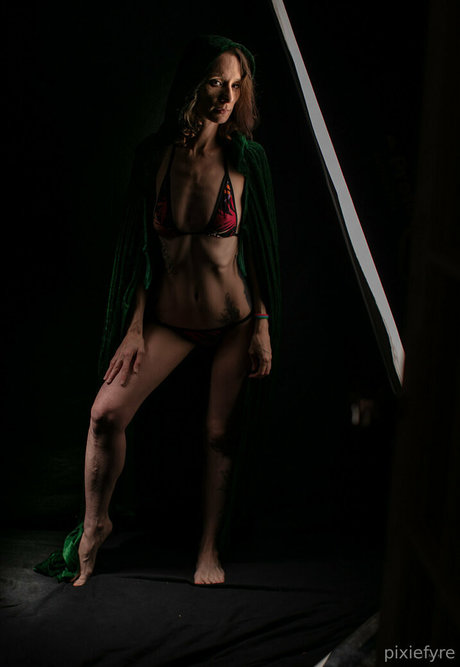 pixiefyre model perfect img