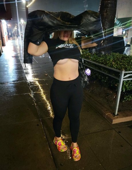 freevictoria model nude pictures