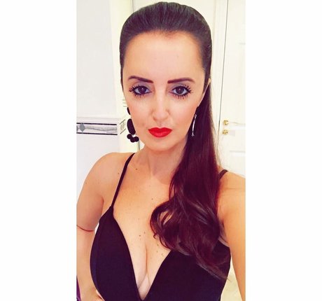 Melanie M beautiful model archive